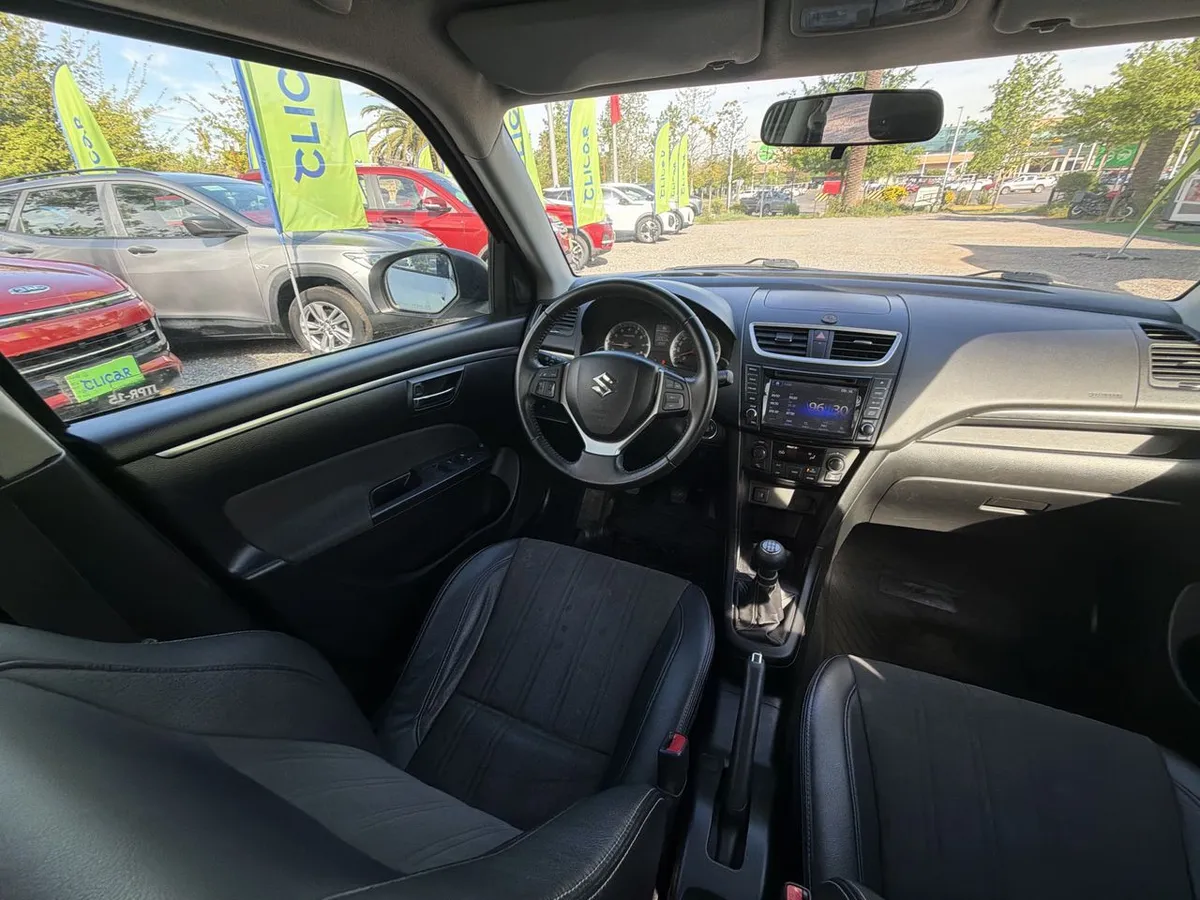 Suzuki Swift 1.2 Glx 4x2 Hb Ac Mt 5p año 2017