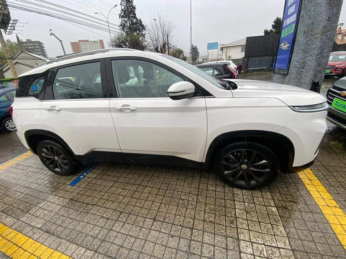 Chevrolet Captiva 1.5t Ltz Fwd Cvt At 5p año 2022