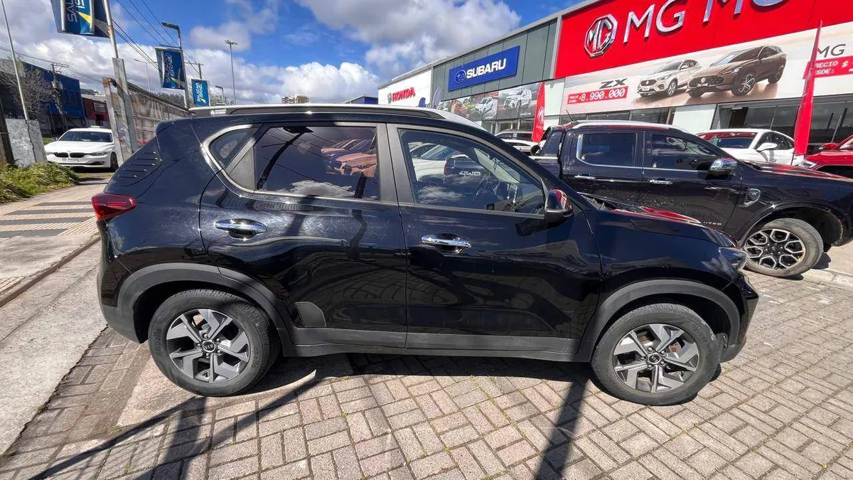 Kia Sonet 1.5 Ex Full 4x2 6mt 5p año 2021