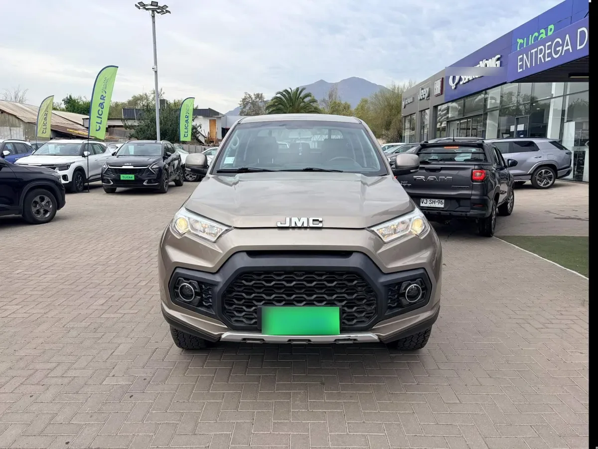 JMC Vigus 2.4 Plus Diesel 4x4 Euro5 Mt 4p año 2023