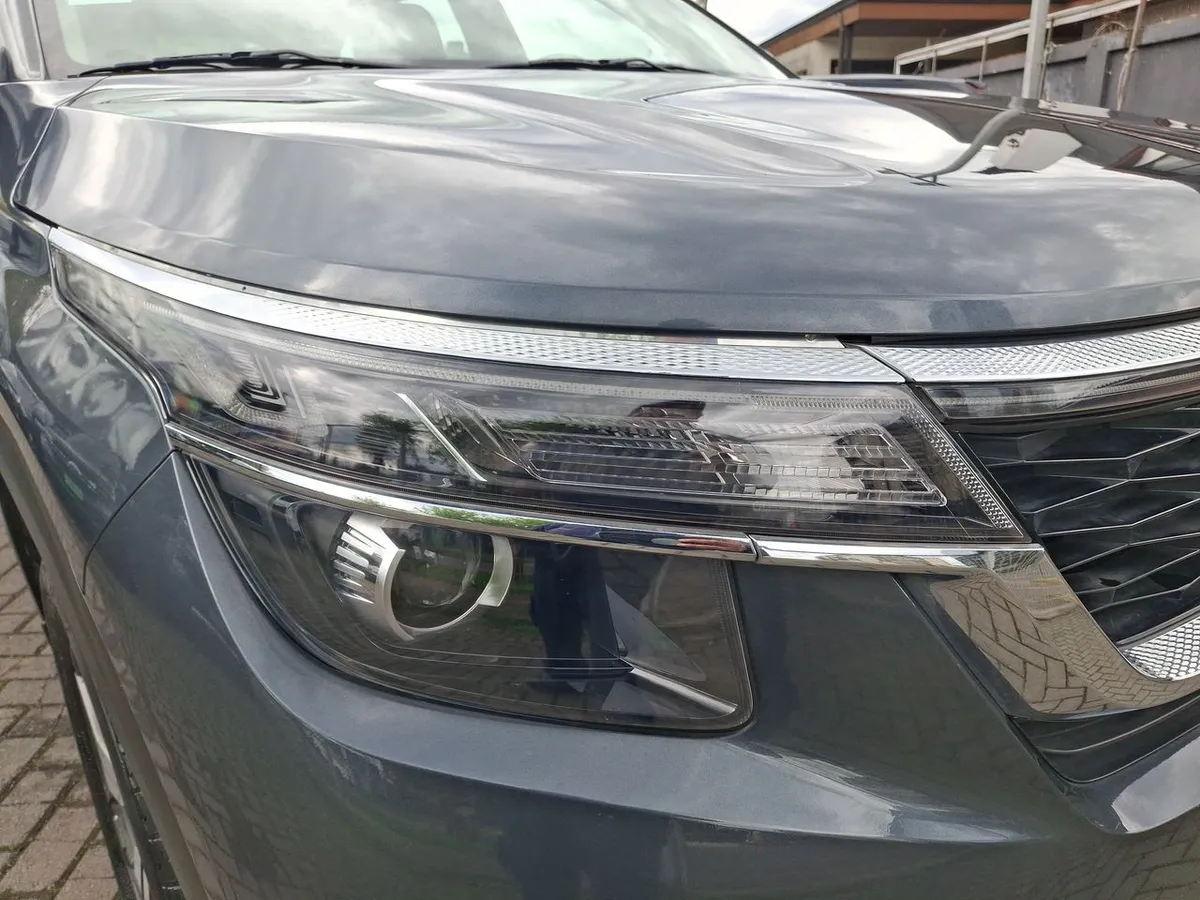 Kia Seltos 1.6 Ex Full 4x2 6mt 5p año 2023
