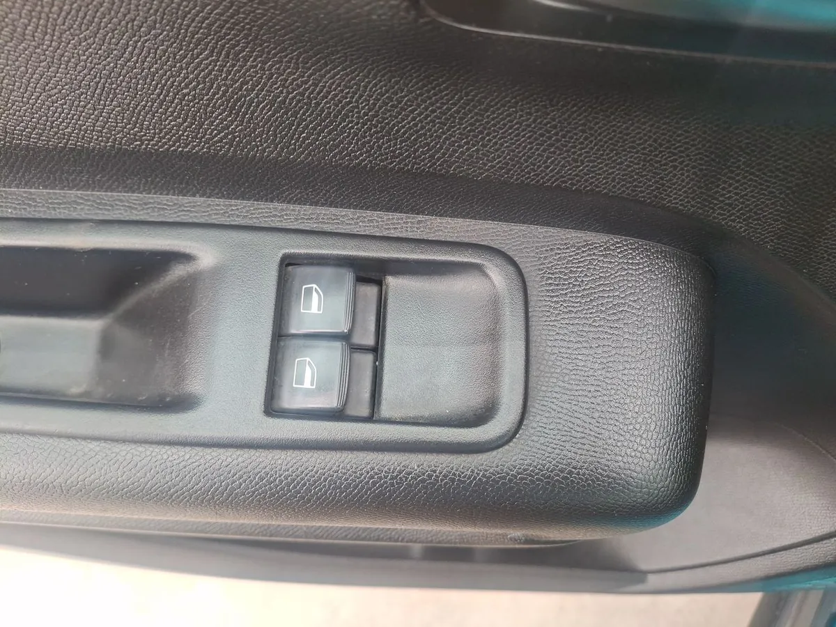 Citroen C3 1.2 Puretech Feel 4x2 Hb 82 Bvm Mt 5p año 2023