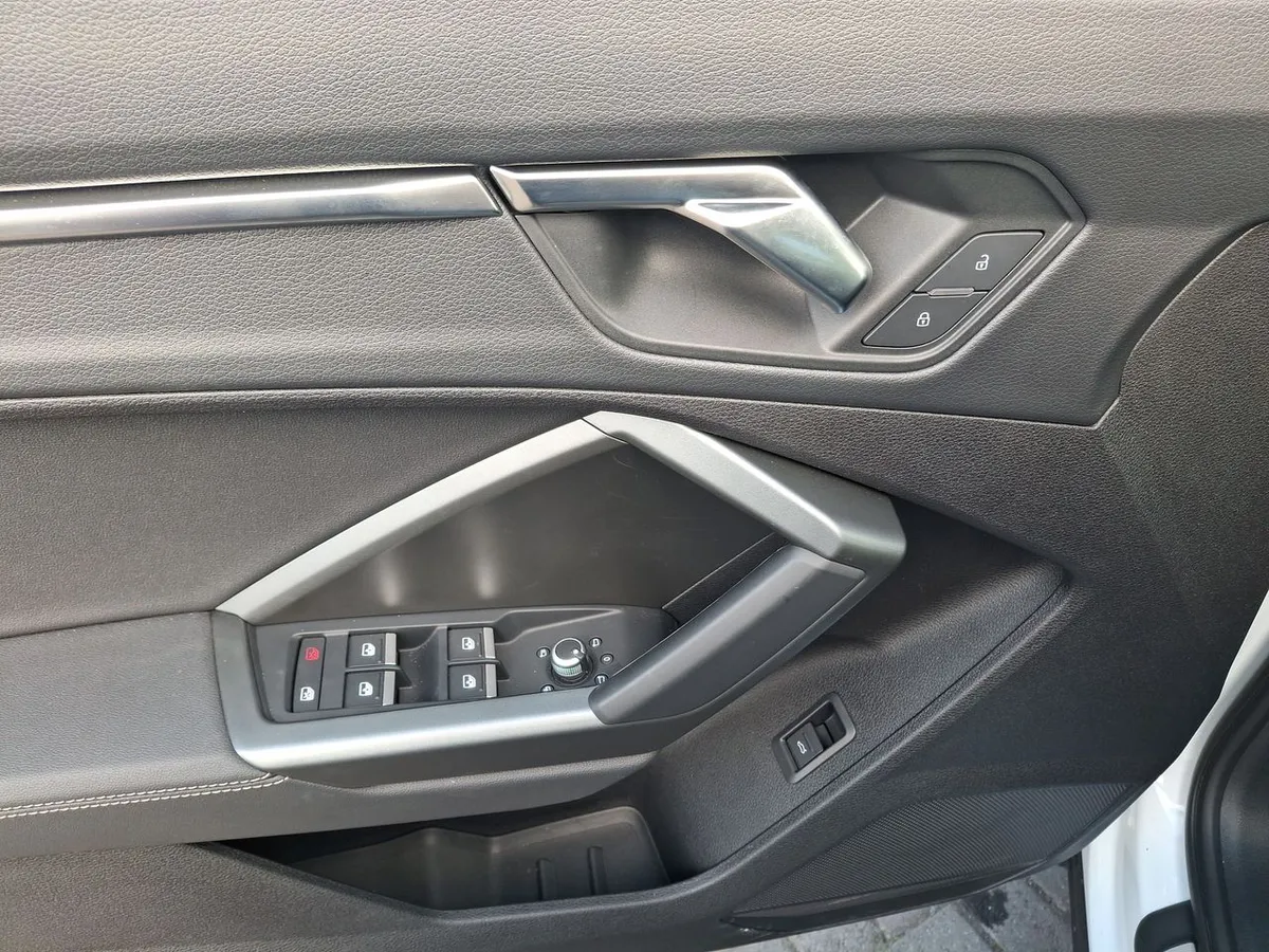 Audi Q3 1.5 35 Tfsi S-Line Sportback 4x2 S-Tronic At 5p año 2026