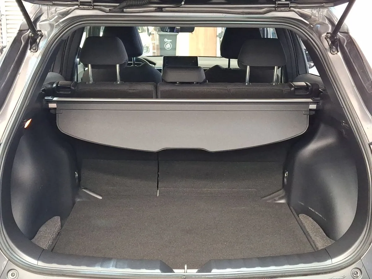 Toyota Corolla Cross 1.8 Xei Hybrid 4x2 Cvt At 5p año 2025