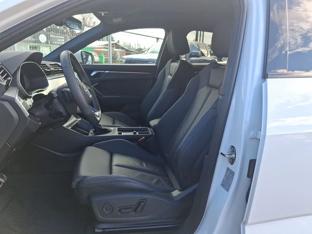 Audi Q3 1.5 35 Tfsi S-Line Sportback 4x2 S-Tronic At 5p año 2026