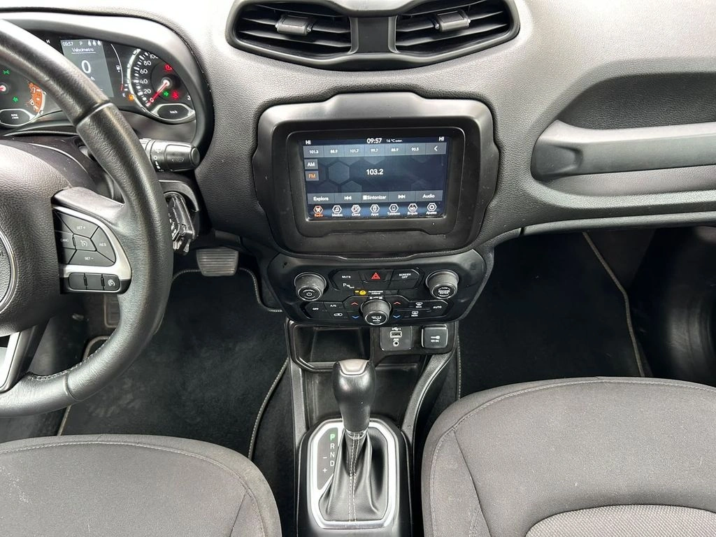 Jeep Renegade 1.8 Sport Lx 4x2 At 5p año 2023