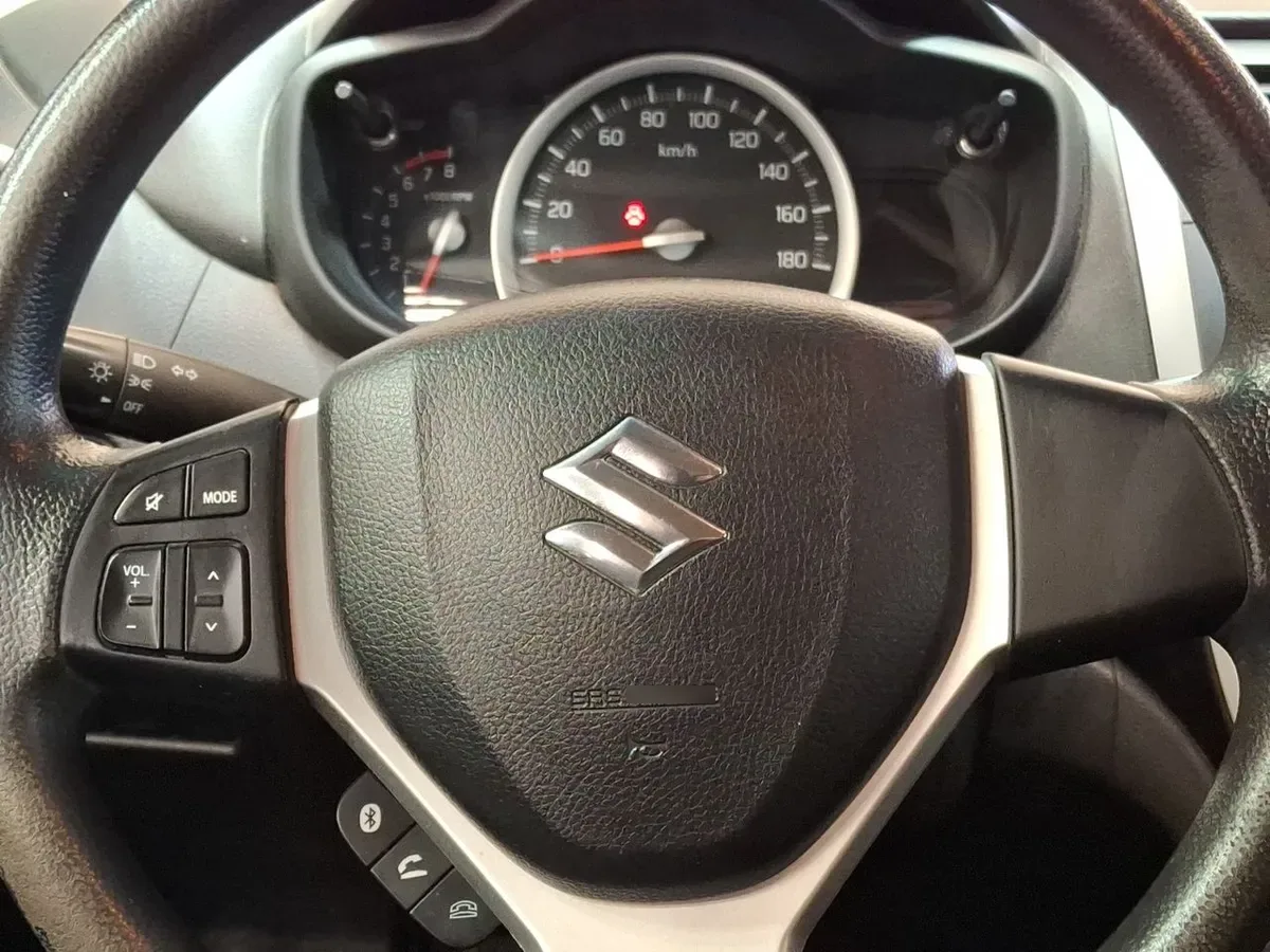 Suzuki Celerio 1.0 Glx Sport Bt 4x2 Hb Ac Mt 5p año 2021