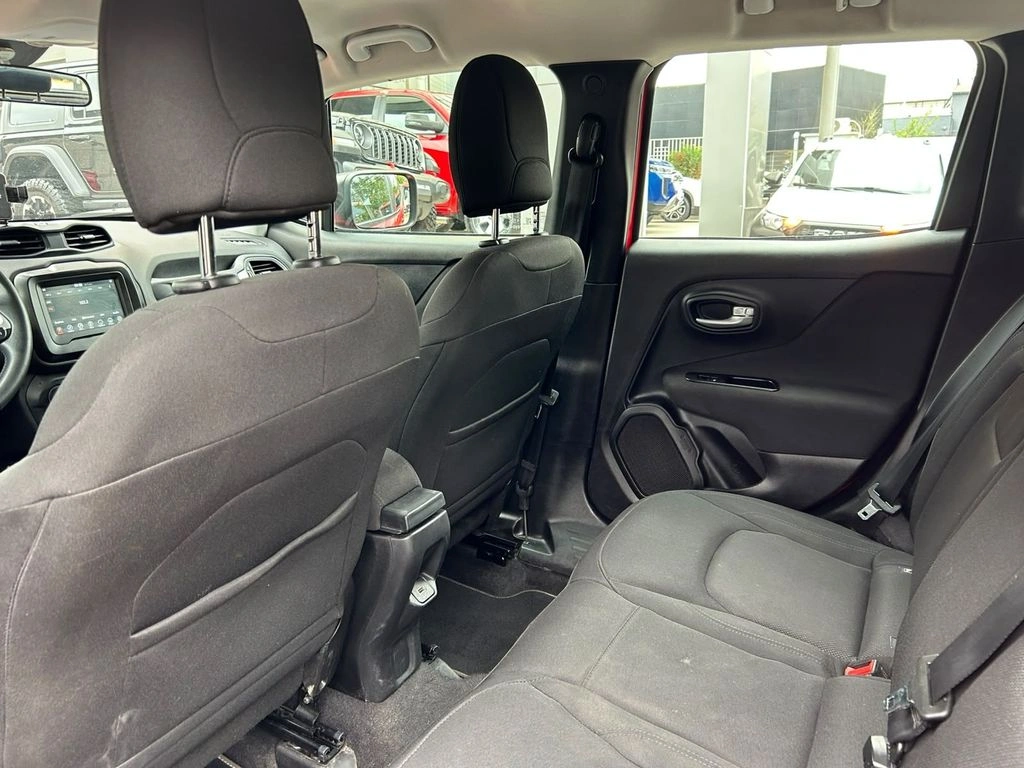 Jeep Renegade 1.8 Sport Lx 4x2 At 5p año 2023