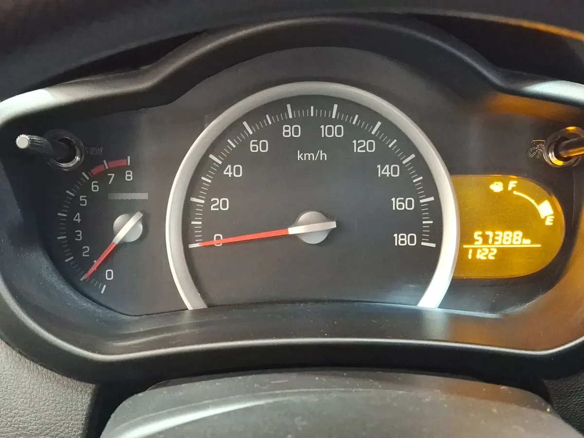 Suzuki Celerio 1.0 Glx Sport Bt 4x2 Hb Ac Mt 5p año 2021
