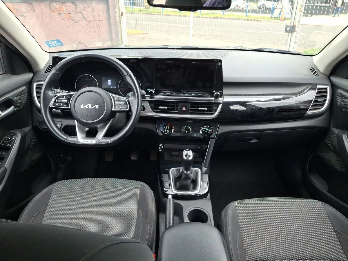 Kia Seltos 1.6 Ex Full 4x2 6mt 5p año 2023