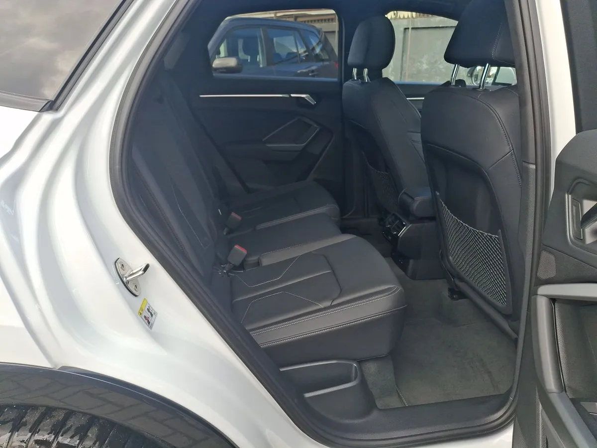 Audi Q3 1.5 35 Tfsi S-Line Sportback 4x2 S-Tronic At 5p año 2026