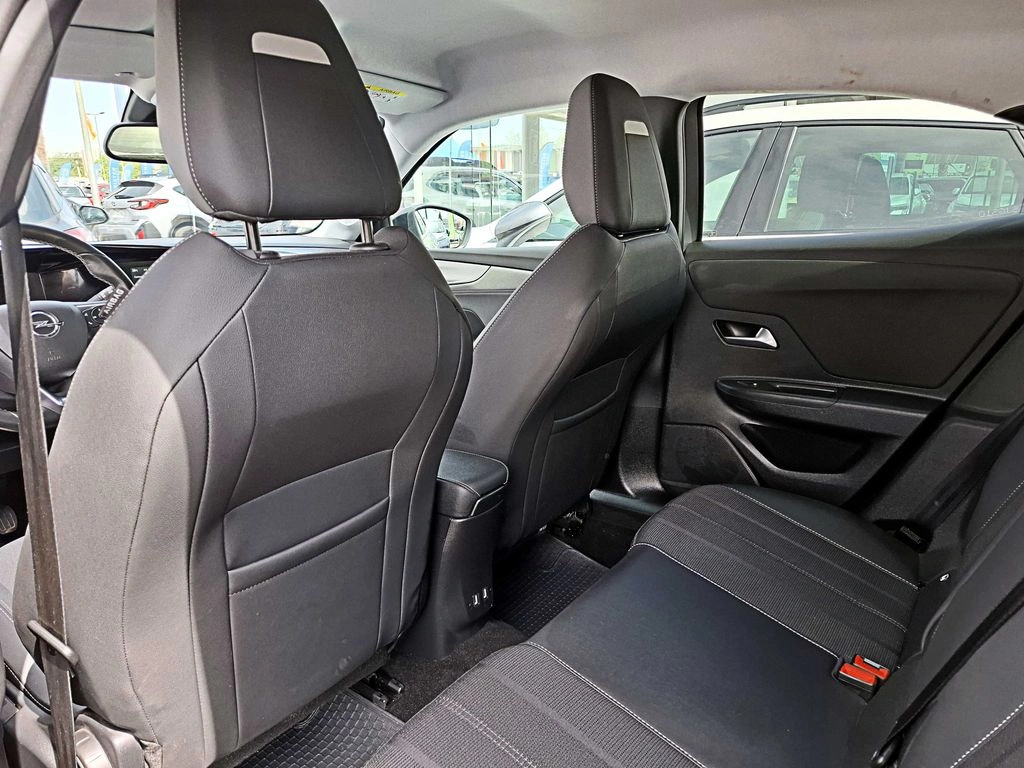 Opel Mokka 1.2t Elegance 4x2 Mt6 5p año 2023