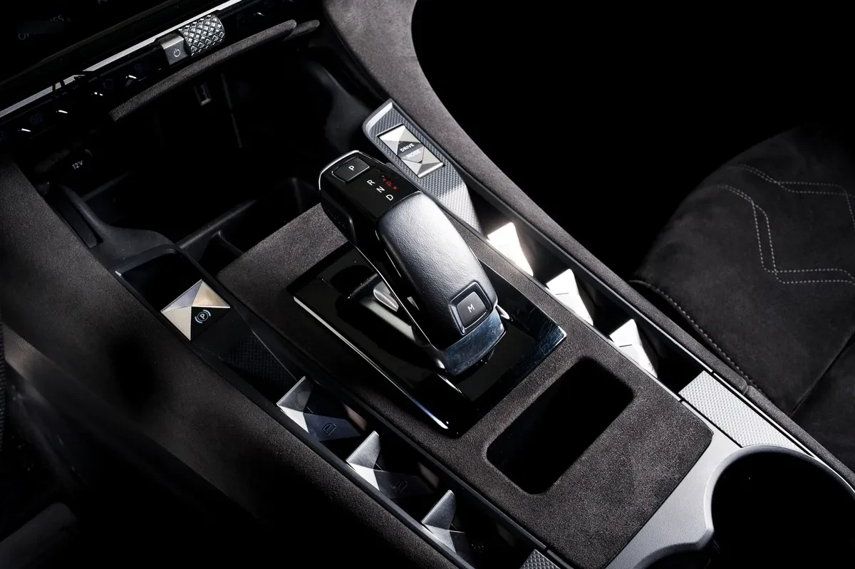 DS AUTOMOBILES DS7  año 2023