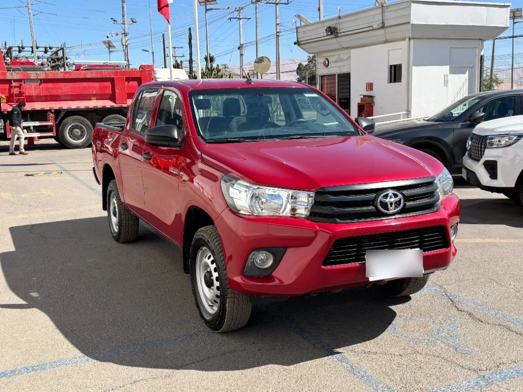 Toyota Hilux Dc 4x4 2.4 D Dx Mt año 2024