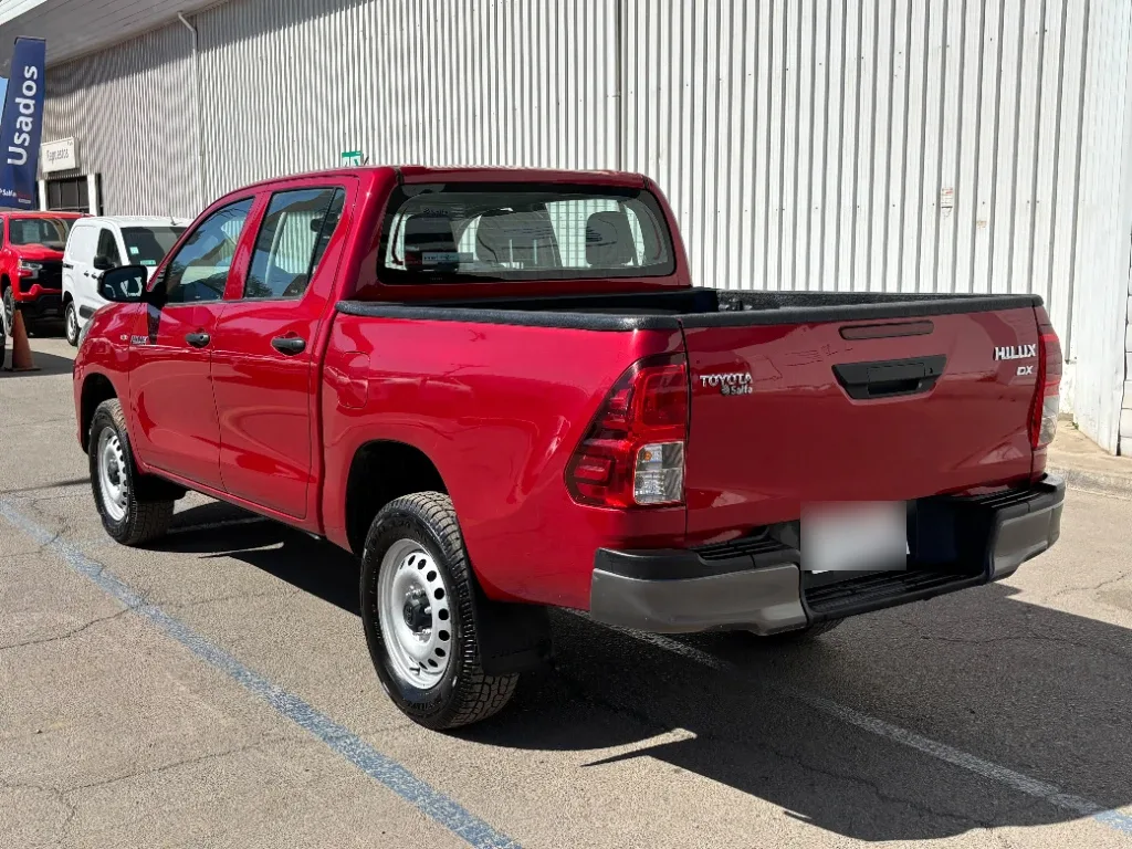 Toyota Hilux Dc 4x4 2.4 D Dx Mt año 2024