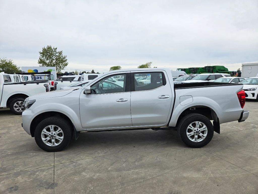 Nissan Navara Navara Dc 4x4 2.3tdi Xe año 2023