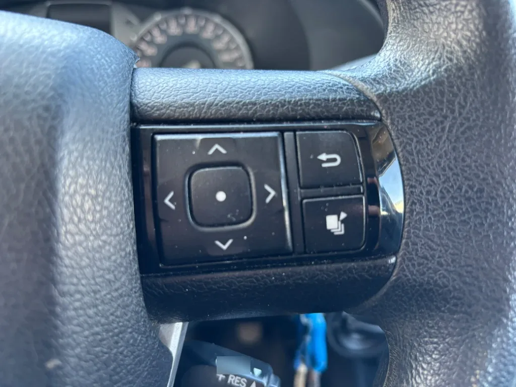 Toyota Hilux Dc 4x4 2.4 D Dx Mt año 2024