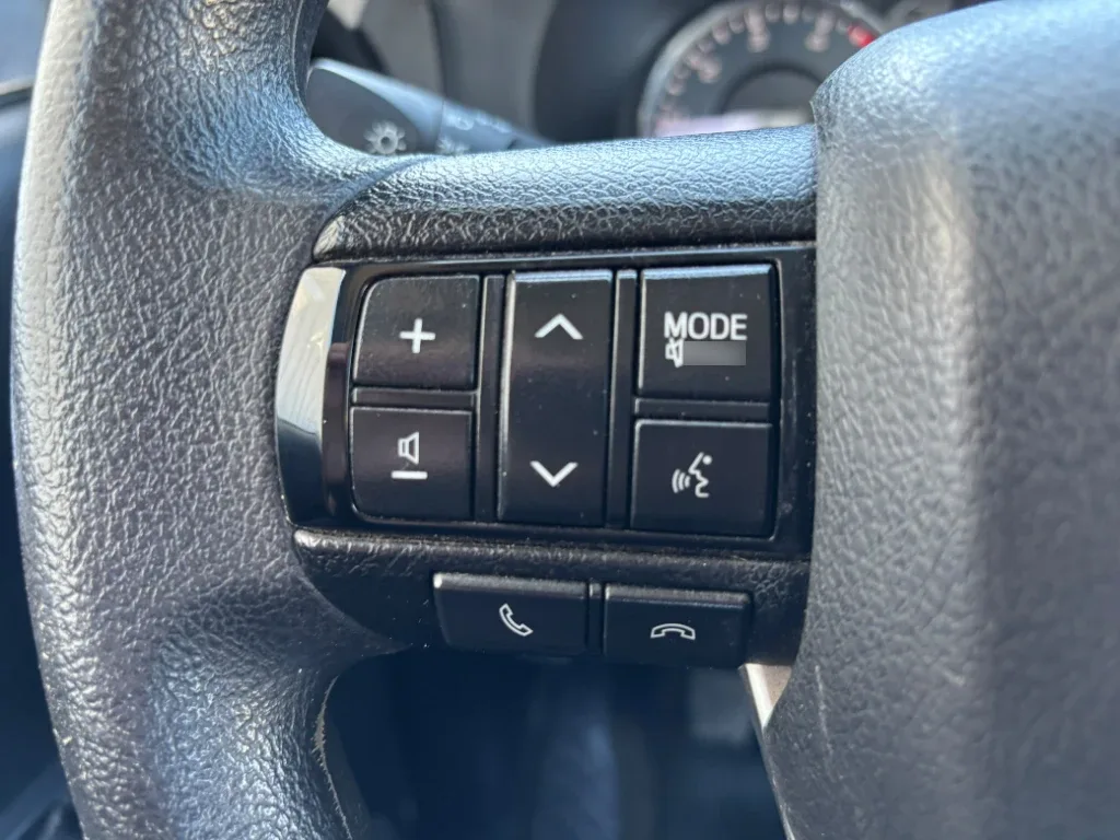Toyota Hilux Dc 4x4 2.4 D Dx Mt año 2024