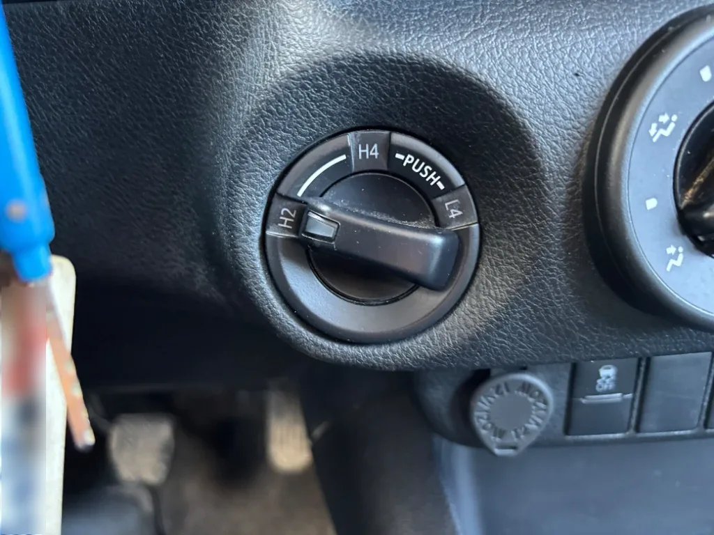 Toyota Hilux Dc 4x4 2.4 D Dx Mt año 2024