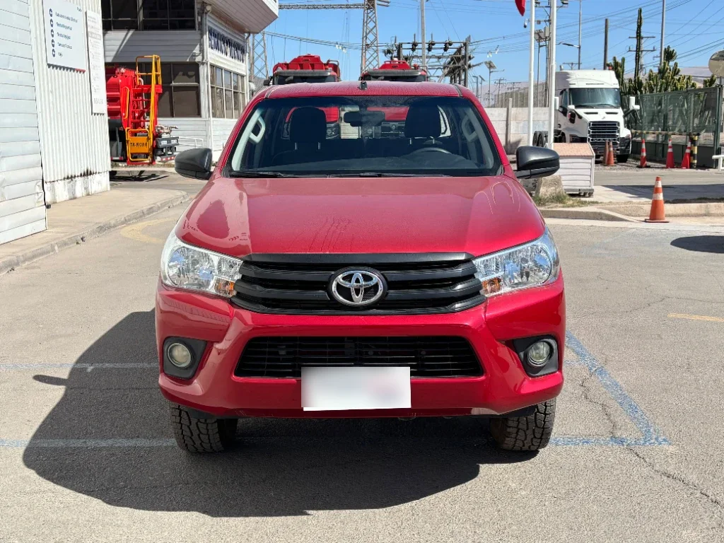 Toyota Hilux Dc 4x4 2.4 D Dx Mt año 2024
