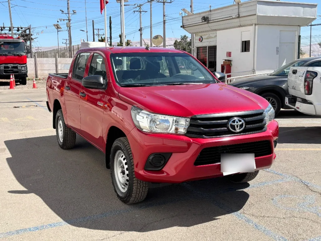 Toyota Hilux Dc 4x4 2.4 D Dx Mt año 2024