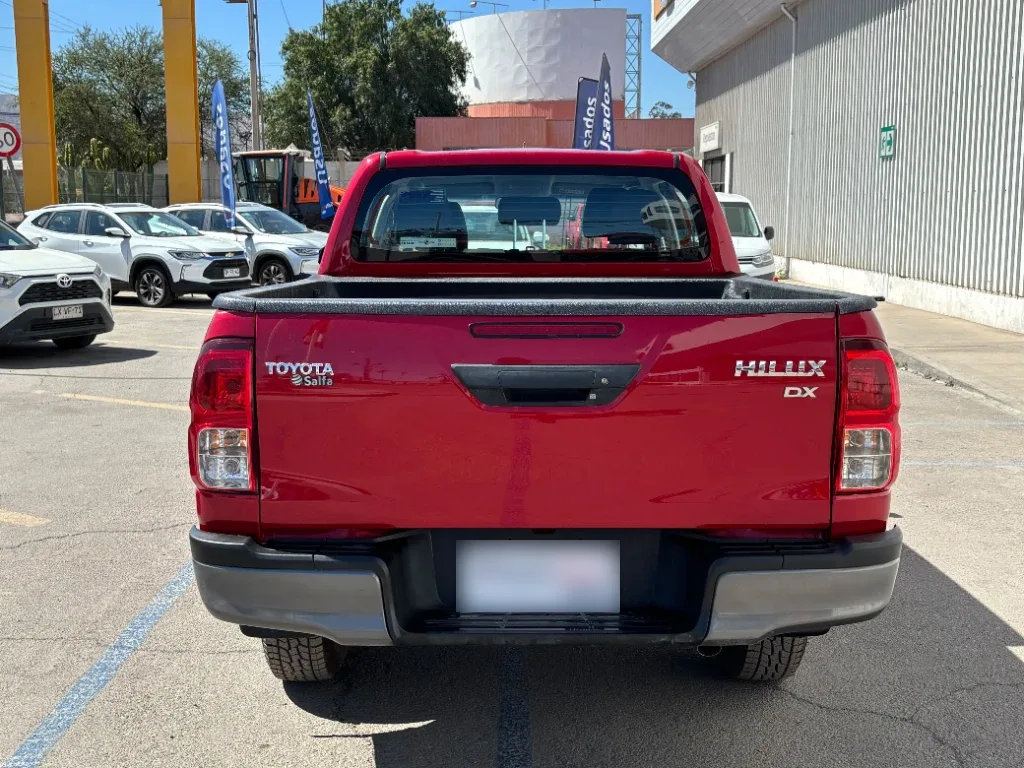 Toyota Hilux Dc 4x4 2.4 D Dx Mt año 2024