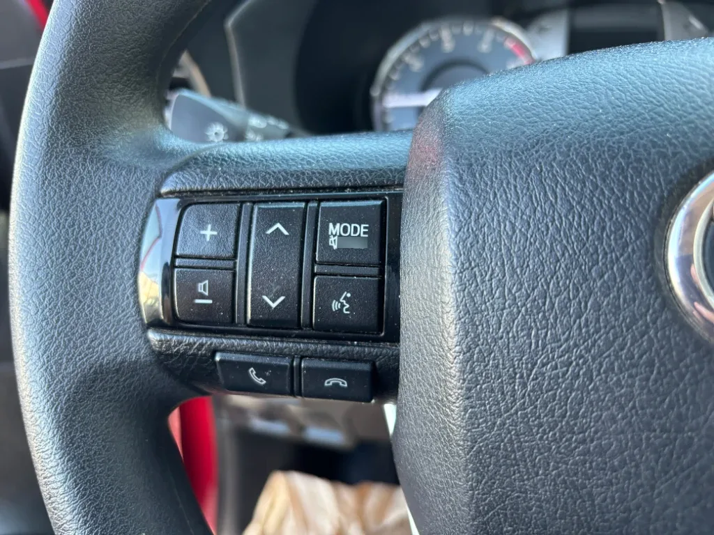 Toyota Hilux Dc 4x4 2.4 D Dx Mt año 2024