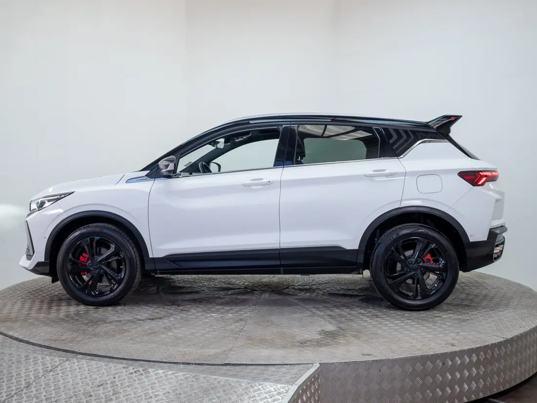 Geely Coolray 1.5 Sport 7dct At año 2023