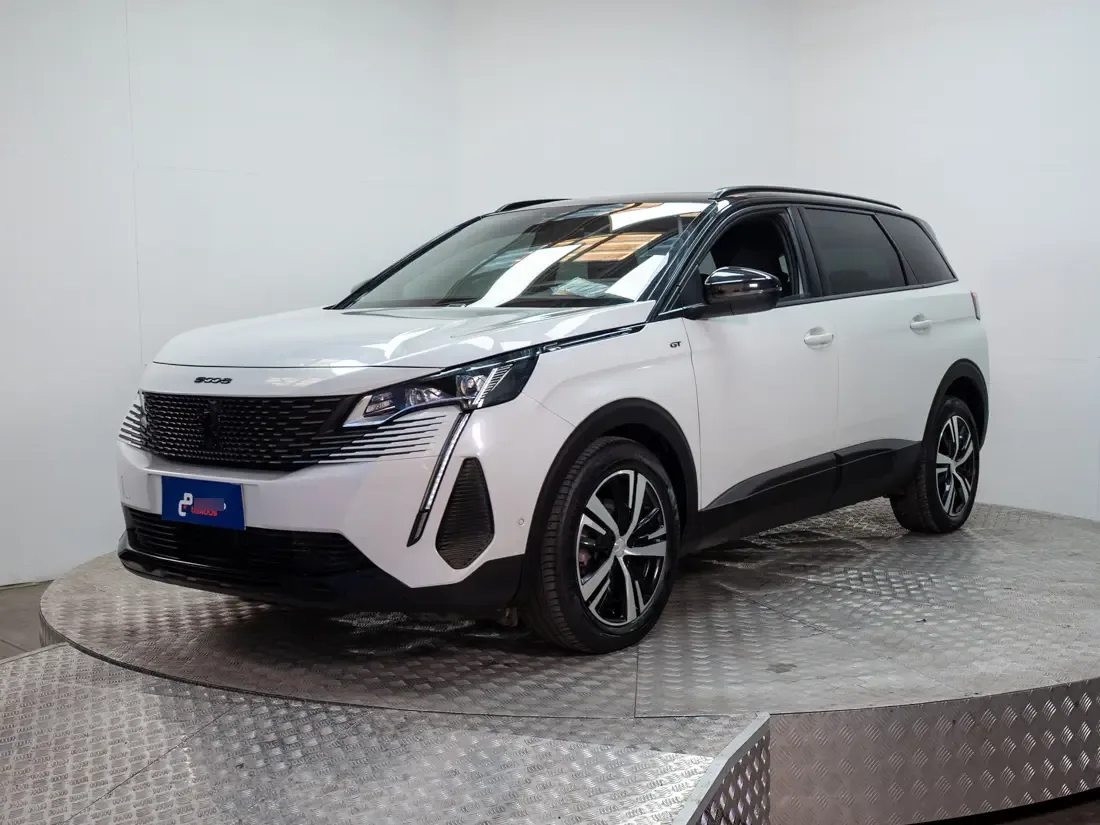 Peugeot 5008 5008 1.5 Gt Black Pack Bluehdi 130 Eat8 At año 2023