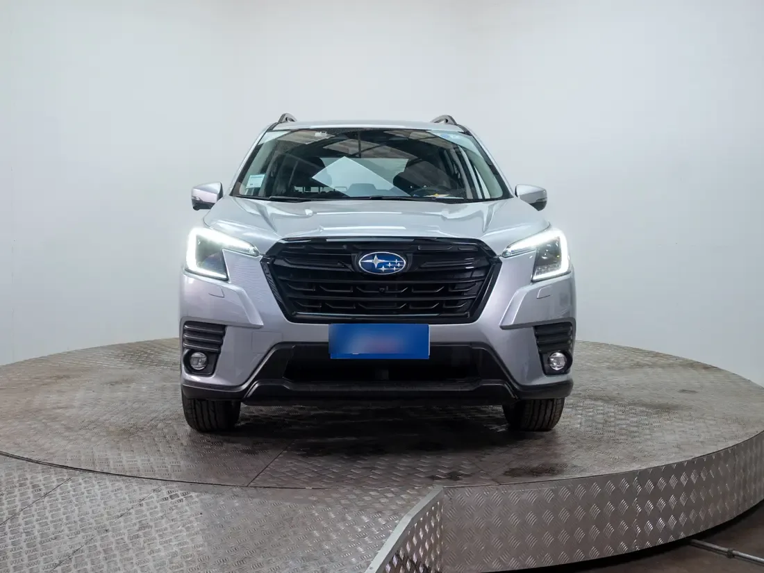 Subaru Forester Forester 2.5 Dynamic Eyesight At 4x4 año 2025