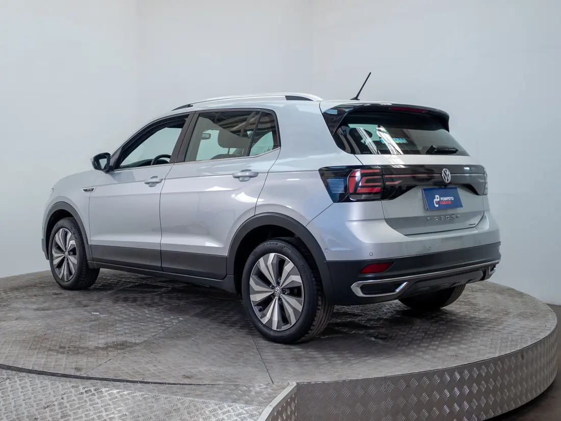 Geely Coolray 1.5 Exclusive 7dct At año 2022