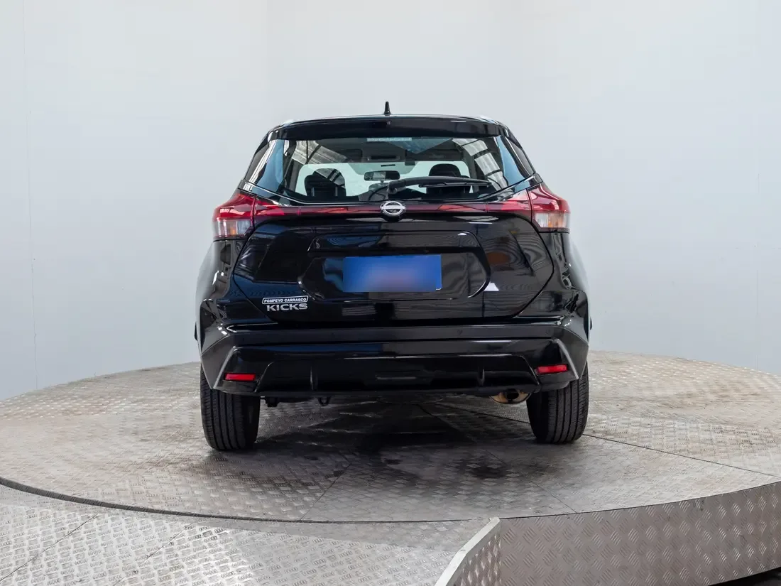 Nissan Kicks 1.6 Sense Mt año 2023