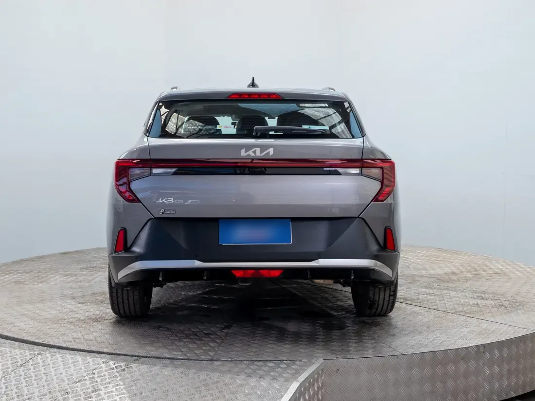 Kia K3 Cross K3 Cross Ex 1.6l 6mt Full año 2026