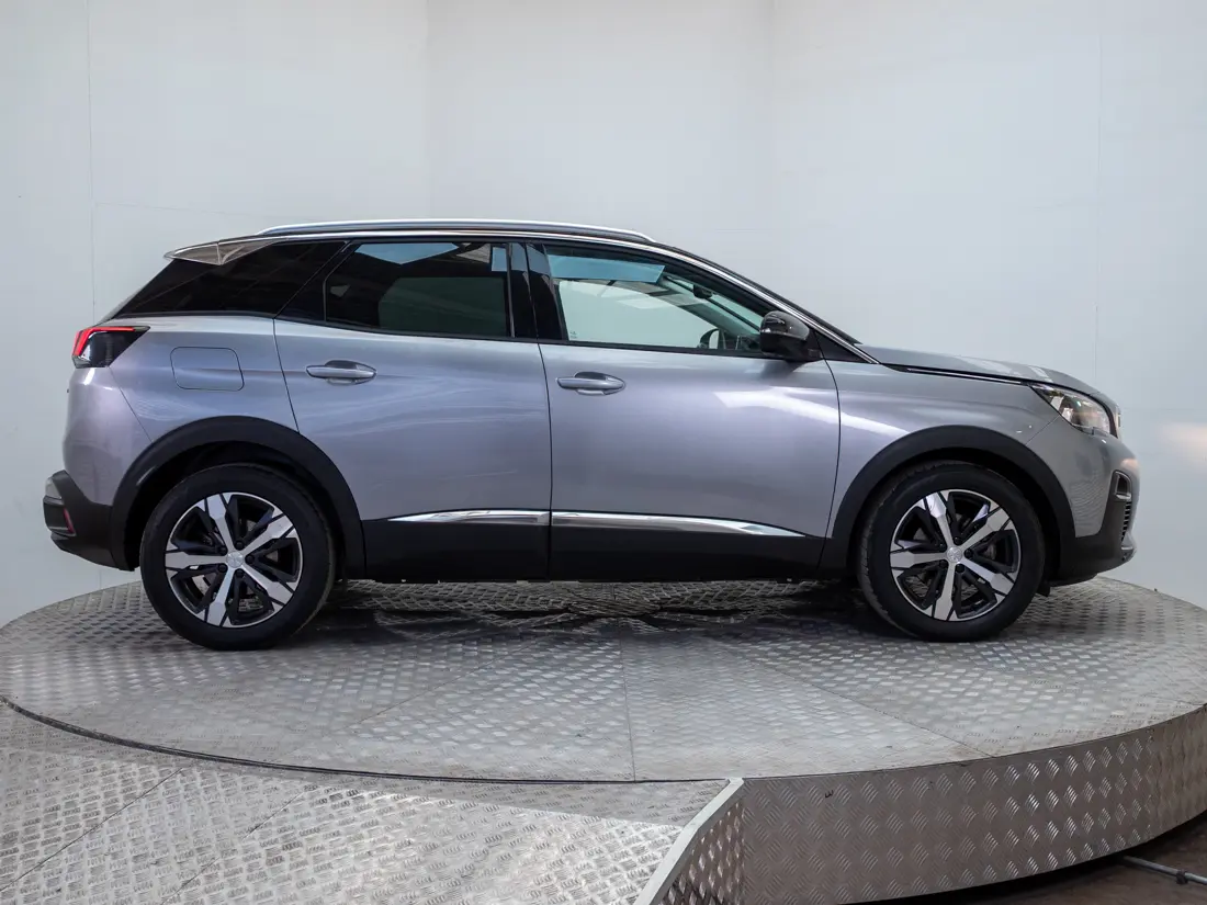 Peugeot 3008 1.6 Allure Thp E6 At año 2019