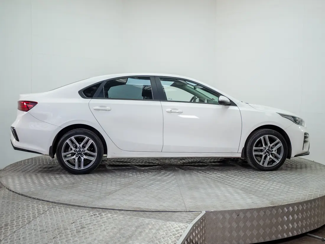 Kia Cerato Cerato Ex 1.6l 6mt Full año 2019