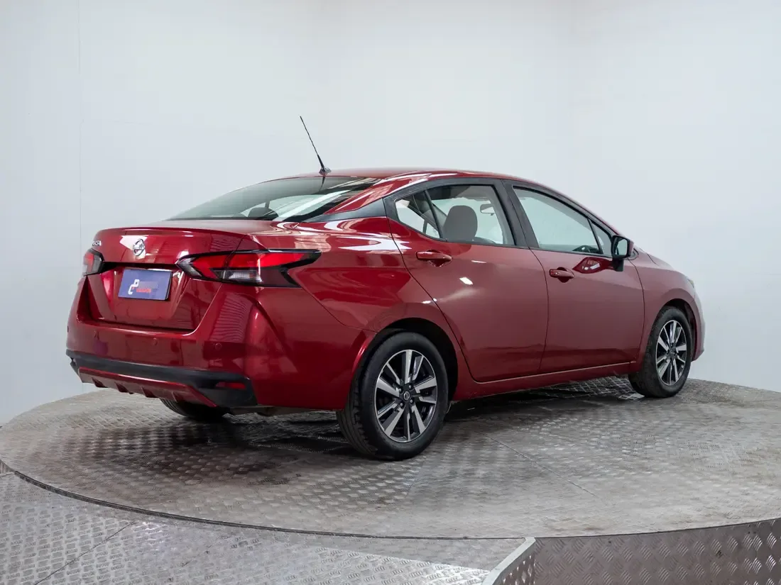 Nissan Versa 1.6 Advance Mt año 2023