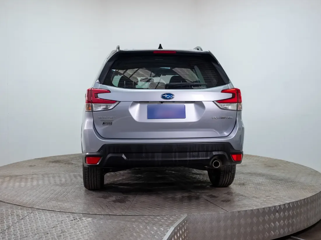 Subaru Forester Forester 2.5 Dynamic Eyesight At 4x4 año 2025
