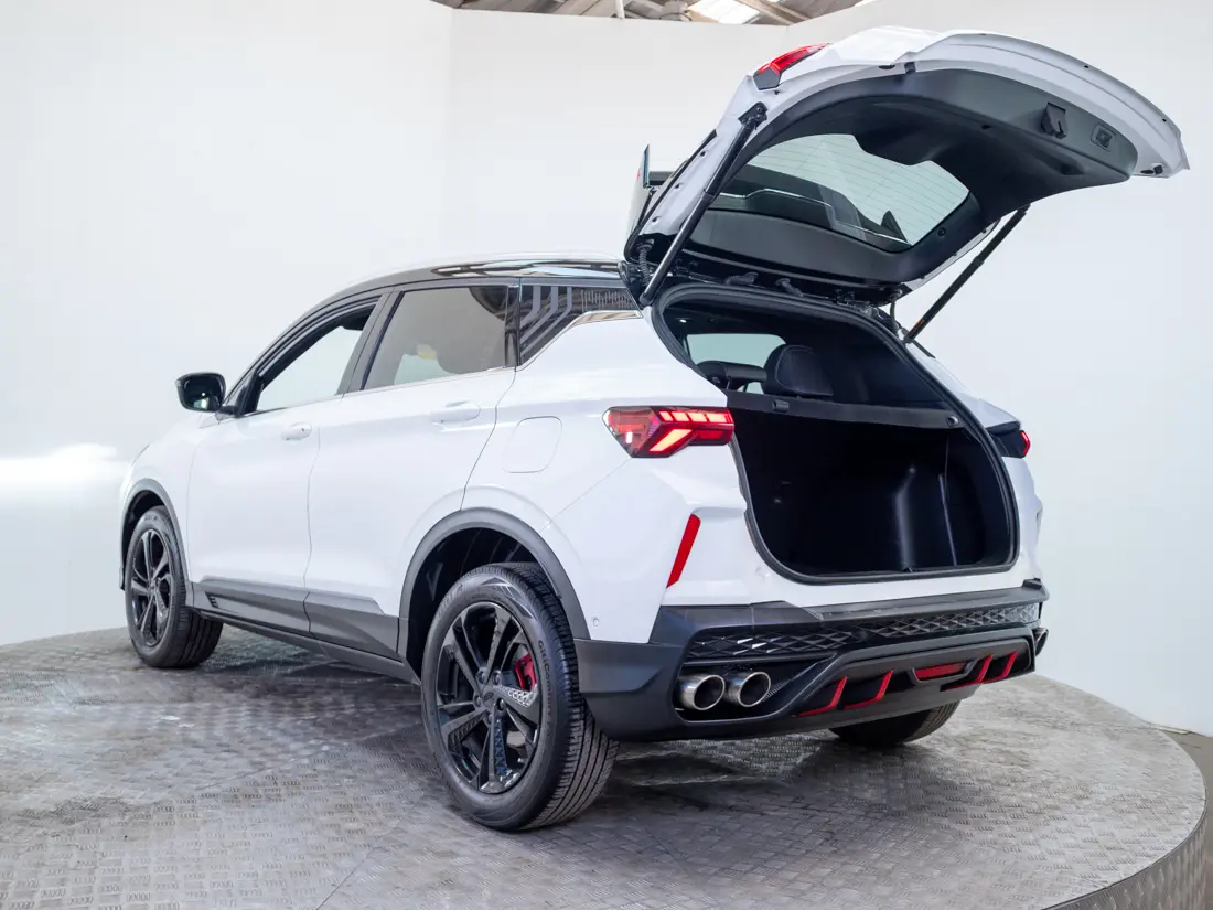 Geely Coolray 1.5 Sport 7dct At año 2023