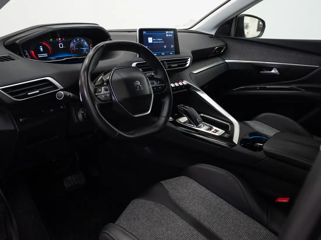 Peugeot 3008 1.6 Allure Thp E6 At año 2019