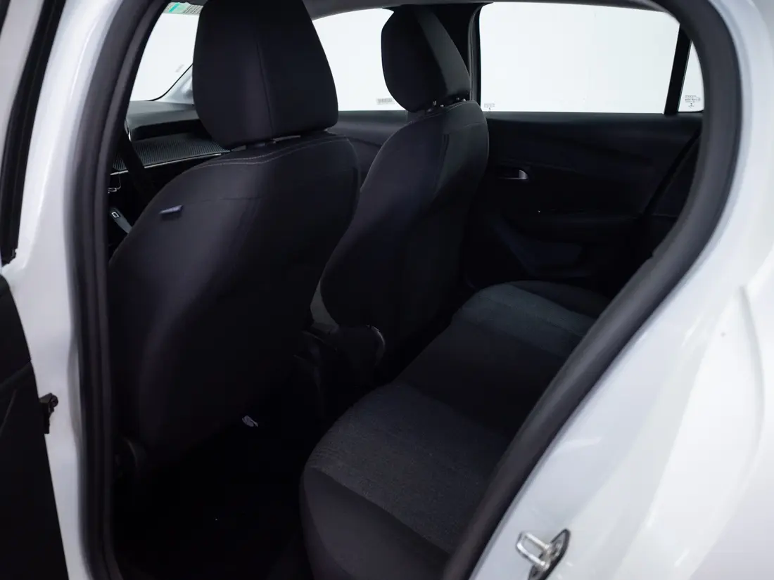 Peugeot 208 1.2 Puretech Style 75 Mt año 2023