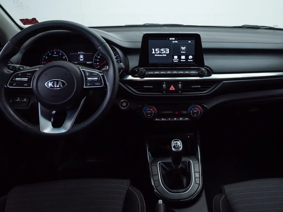 Kia Cerato Cerato Ex 1.6l 6mt Full año 2019