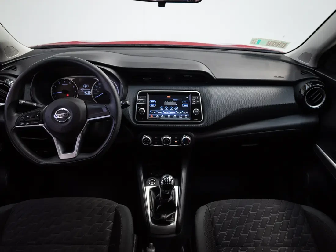 Nissan Kicks Kicks 1.6 Sence Mt año 2021