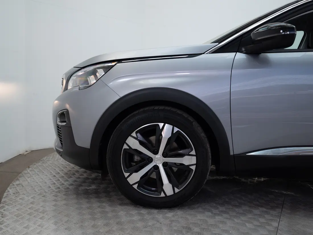 Peugeot 3008 1.6 Allure Thp E6 At año 2019