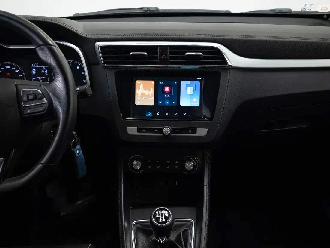 MG Zs 1.5 Com Mt año 2023