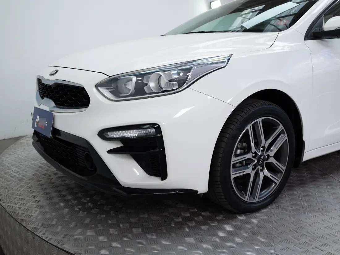 Kia Cerato Cerato Ex 1.6l 6mt Full año 2019