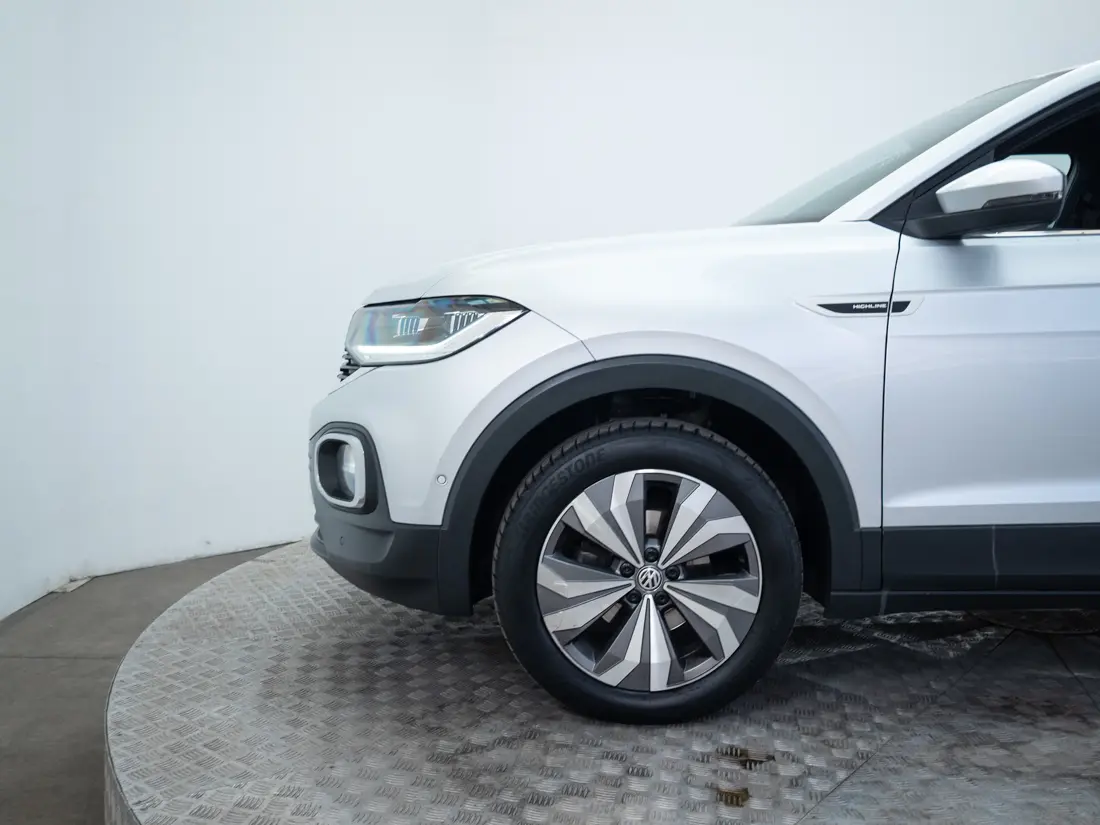 Geely Coolray 1.5 Exclusive 7dct At año 2022