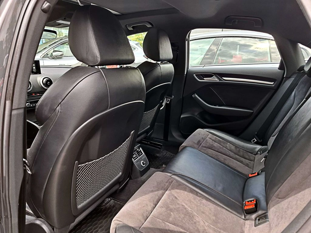 Audi A3 2.0 Sport 4x2 Hb S-Tronic At 3p año 2017