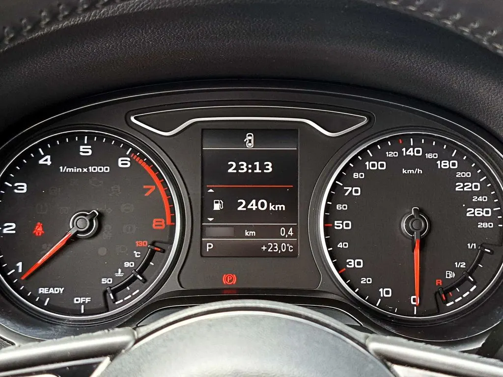 Audi A3 2.0 Sport 4x2 Hb S-Tronic At 3p año 2017