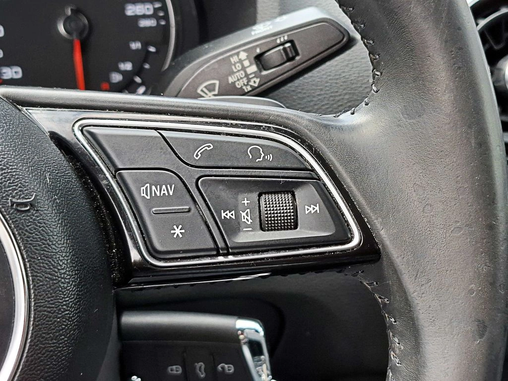 Audi A3 2.0 Sport 4x2 Hb S-Tronic At 3p año 2017
