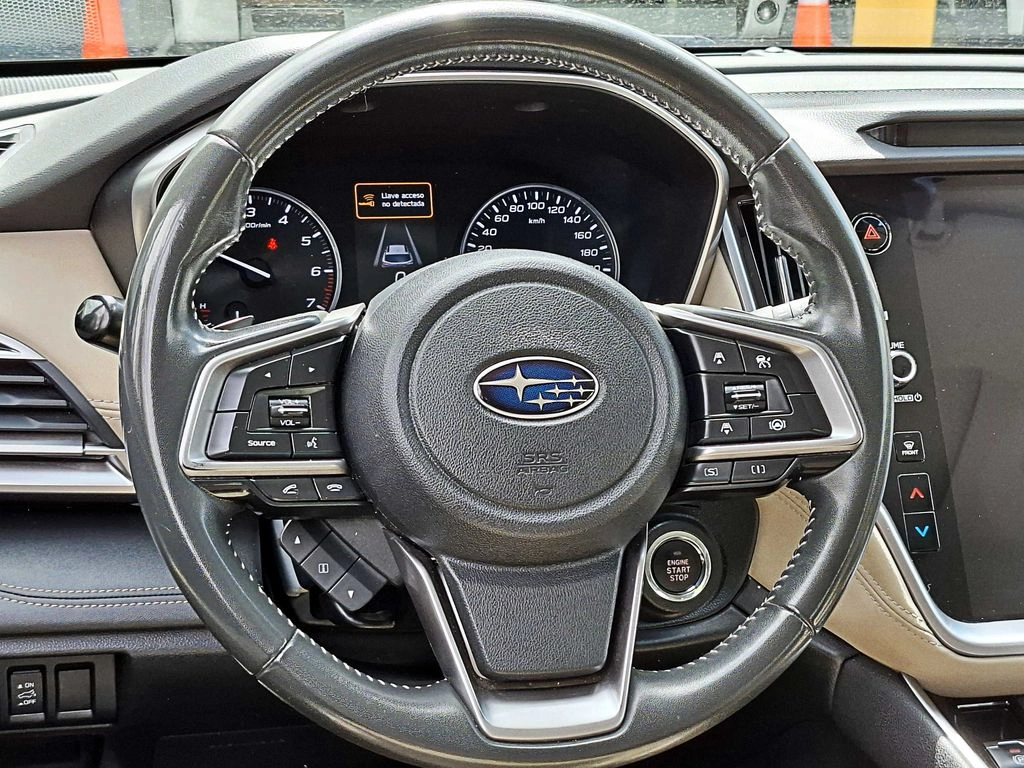 Subaru Outback 4x4 2.5 At año 2021
